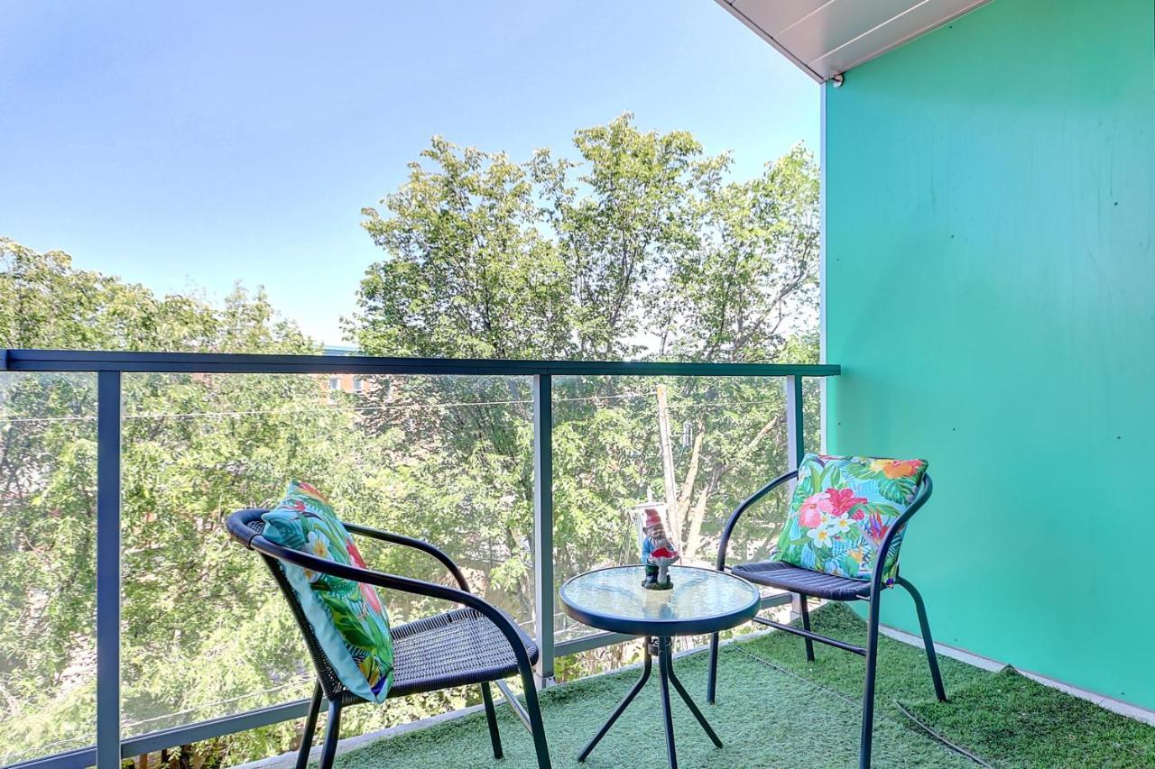 Good Vibes Only -Modern And Spacious 2 Bedroom Condo 4 Beds Free Parking, Gym Квебек Екстериор снимка